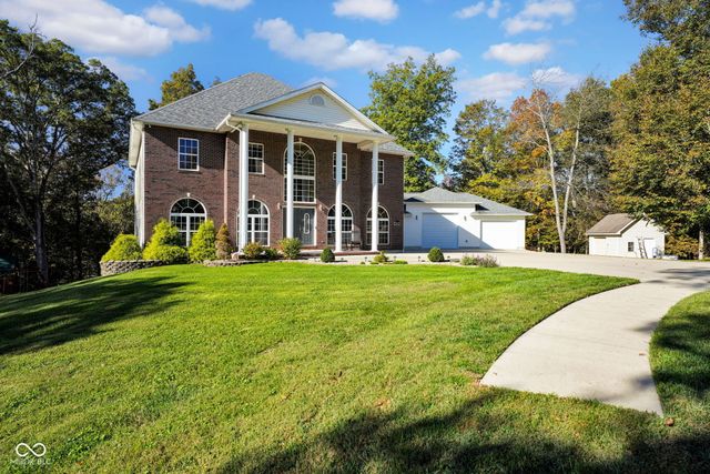 295 Persimmon Drive, North Vernon, IN 47265
