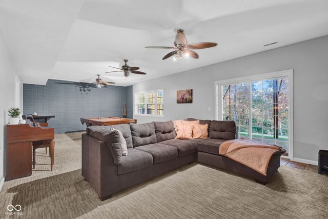 295 Persimmon Drive, North Vernon, IN 47265