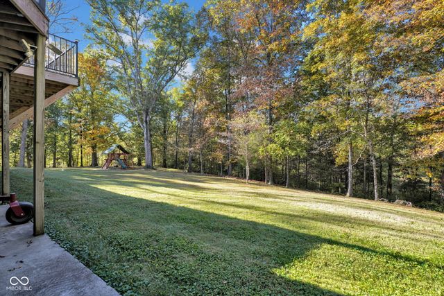 295 Persimmon Drive, North Vernon, IN 47265