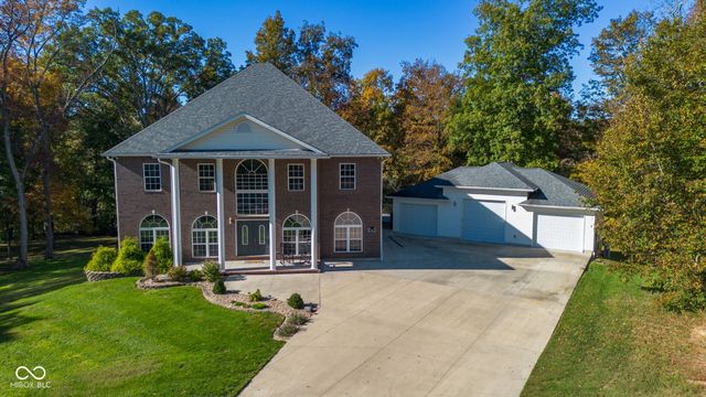 295 Persimmon Drive, North Vernon, IN 47265