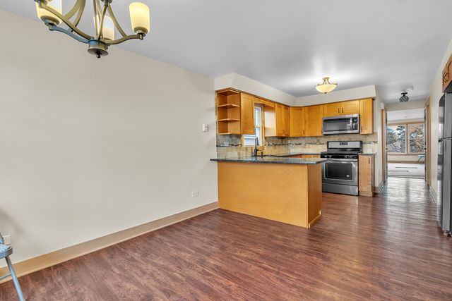 6048 W 79th Street, Burbank, IL 60459