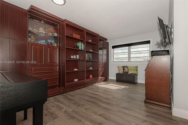 4800 Hillcrest Ln 501 501, Hollywood, FL 33021