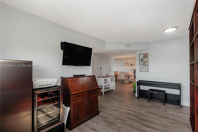 4800 Hillcrest Ln 501 501, Hollywood, FL 33021