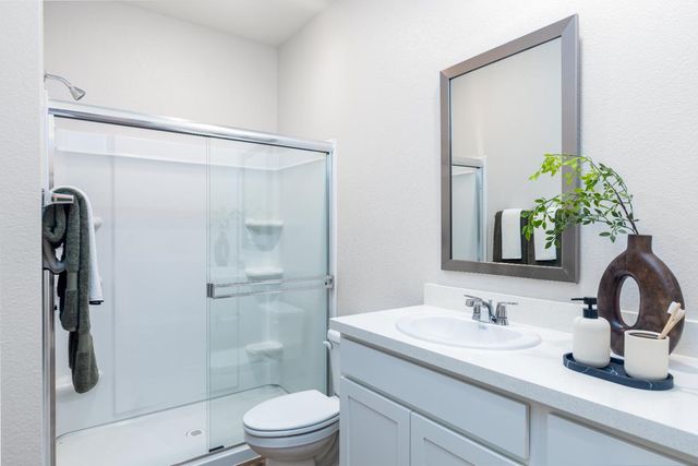 1910 Brianna Way, Yuba City, CA 95993