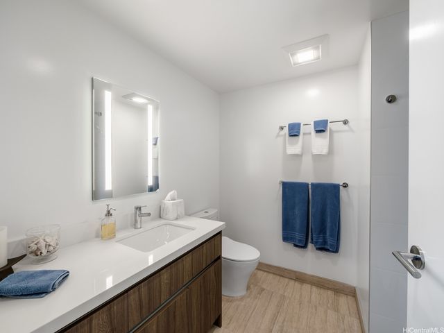 1500 Rycroft Street 3418R, Honolulu, HI 96814
