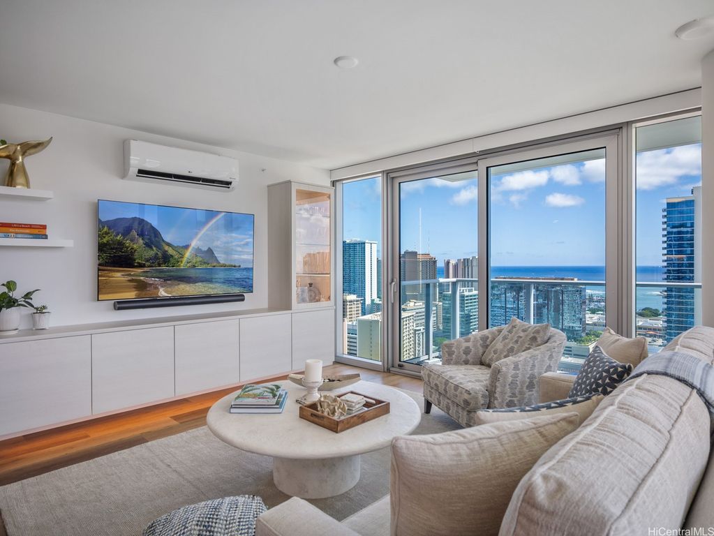1500 Rycroft Street 3418R, Honolulu, HI 96814
