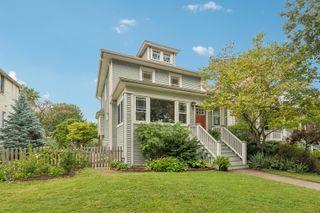 815 S Harvey Avenue, Oak Park, IL 60304