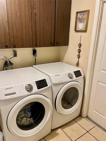 4747 WATKINS AVENUE, Sarasota, FL 34233