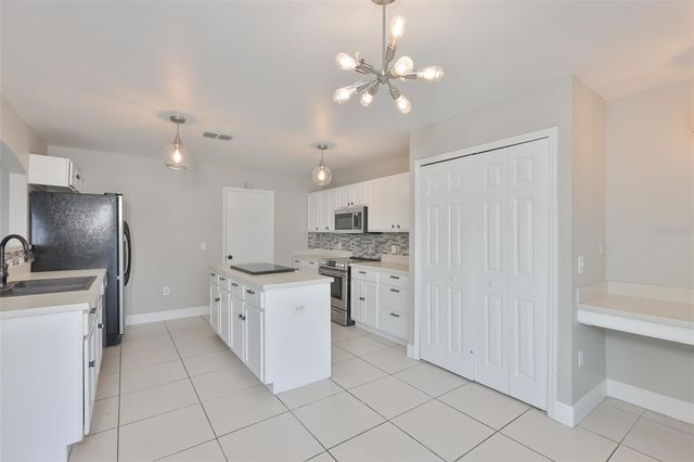 10505 OPUS DRIVE, Riverview, FL 33579