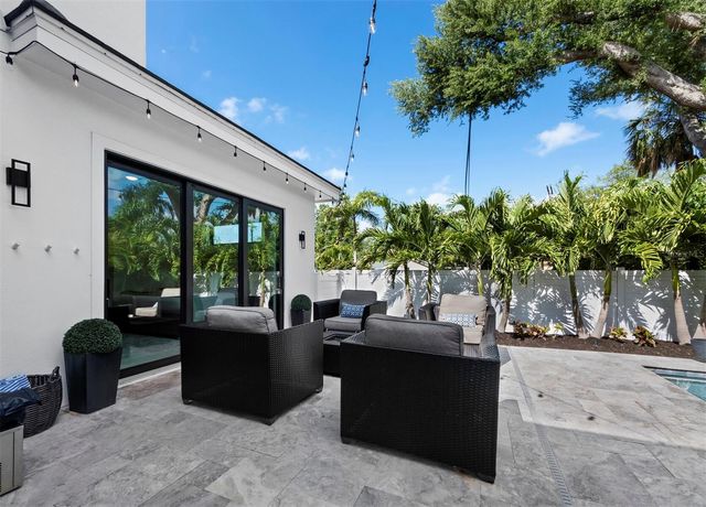 1717 ALTA VISTA STREET, Sarasota, FL 34236