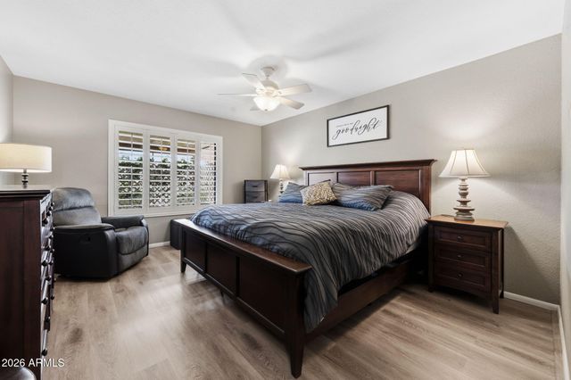 298 LEISURE WORLD --, Mesa, AZ 85206