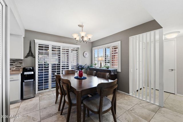 298 LEISURE WORLD --, Mesa, AZ 85206