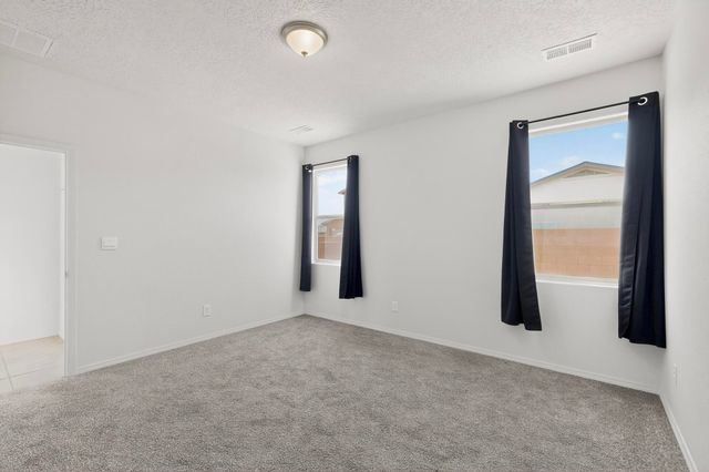 9205 Sidreaux Loop NW, Albuquerque, NM 87114