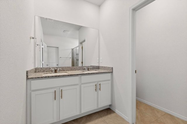 9205 Sidreaux Loop NW, Albuquerque, NM 87114
