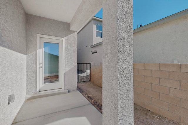 9205 Sidreaux Loop NW, Albuquerque, NM 87114