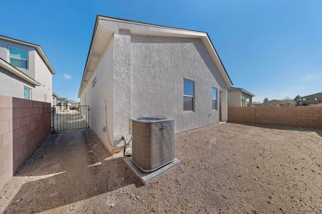 9205 Sidreaux Loop NW, Albuquerque, NM 87114