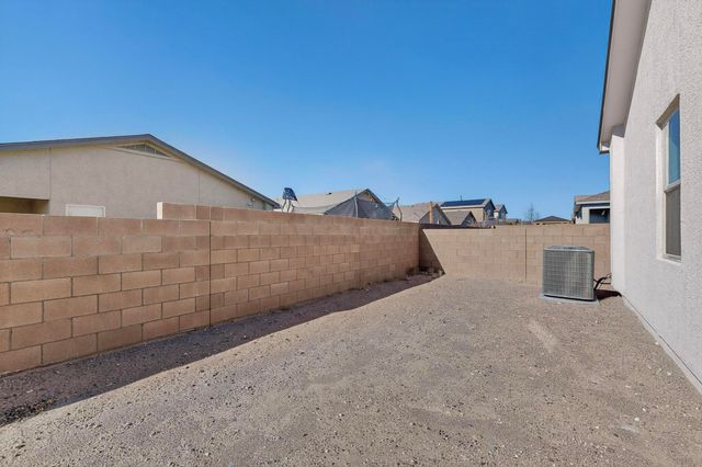 9205 Sidreaux Loop NW, Albuquerque, NM 87114