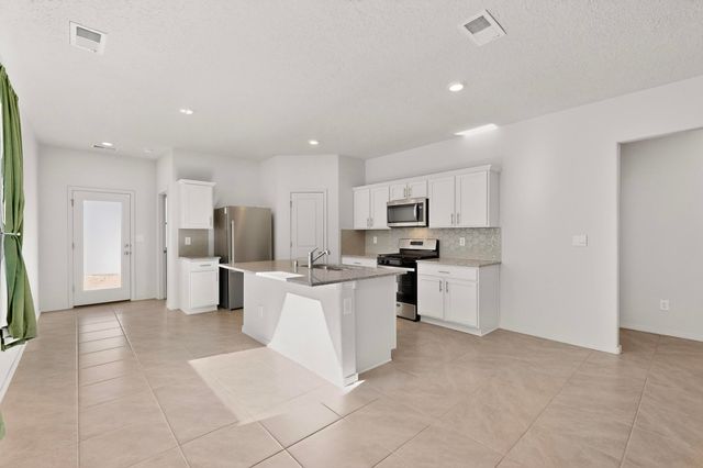 9205 Sidreaux Loop NW, Albuquerque, NM 87114