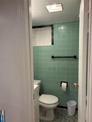 461 9th Street bsmt, Fairview, NJ 07022