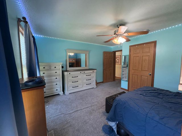 1727 W 48th Place, Gary, IN 46408