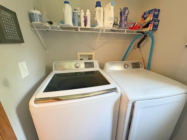 1727 W 48th Place, Gary, IN 46408