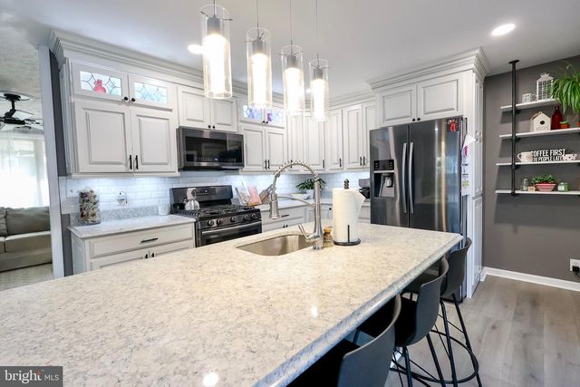 3465 LIBERTY PKWY, Baltimore, MD 21222