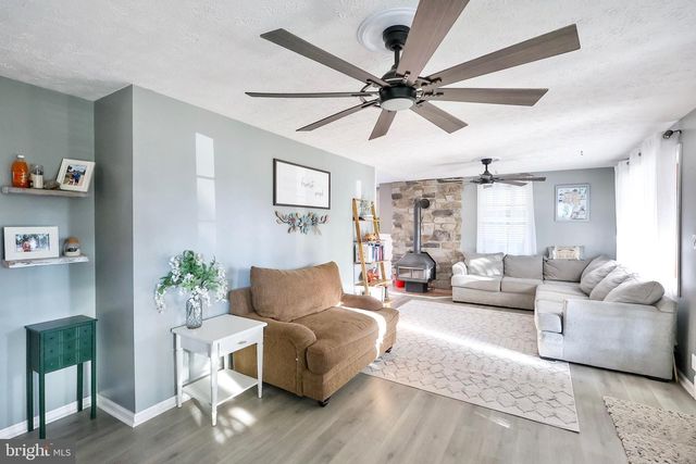 3465 LIBERTY PKWY, Baltimore, MD 21222