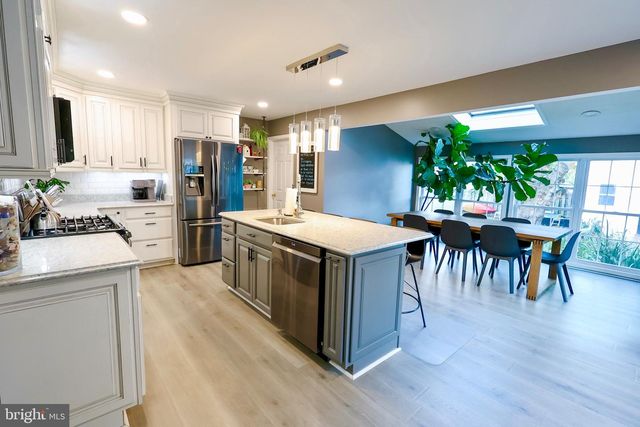 3465 LIBERTY PKWY, Baltimore, MD 21222