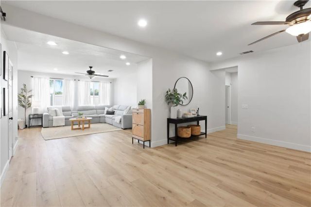 1855 Stanwich, Corona, CA 92883