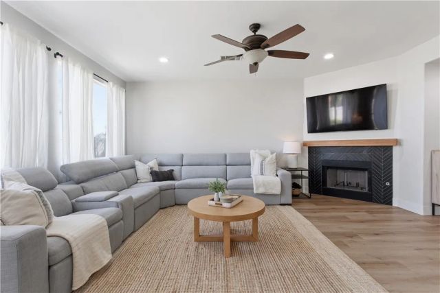 1855 Stanwich, Corona, CA 92883