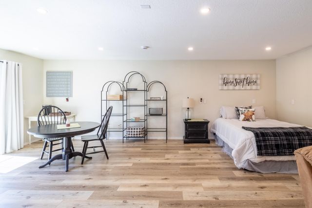 185 Starflower Way, Merlin, OR 97532