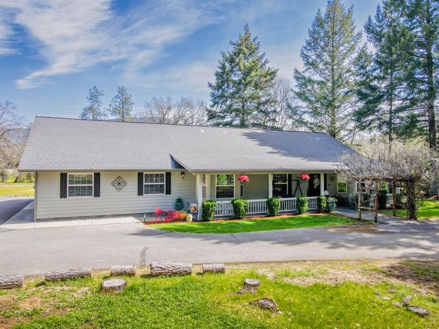 185 Starflower Way, Merlin, OR 97532