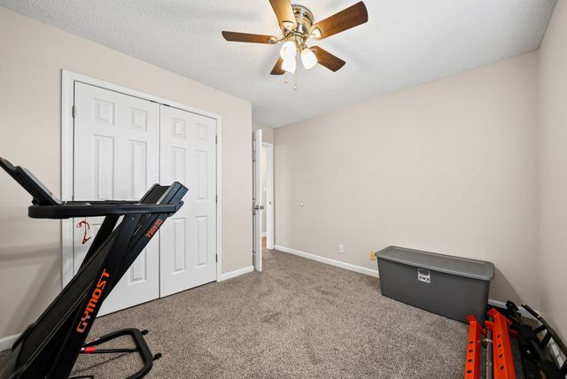 116 Sidney Ct, Oak Grove, KY 42262