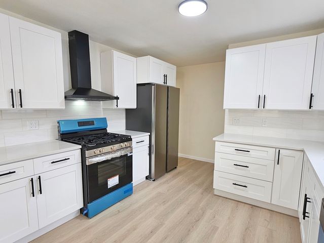 18429 Arcadia Avenue, Lansing, IL 60438