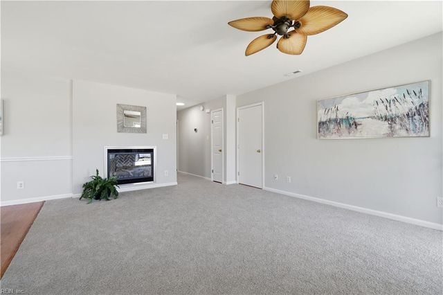 1712 Cacapon CT, Virginia Beach, VA 23454