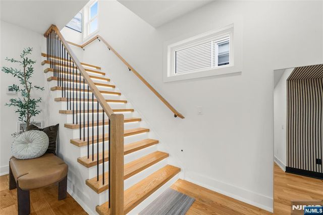 10 Marilyn Place, Clifton, NJ 07011