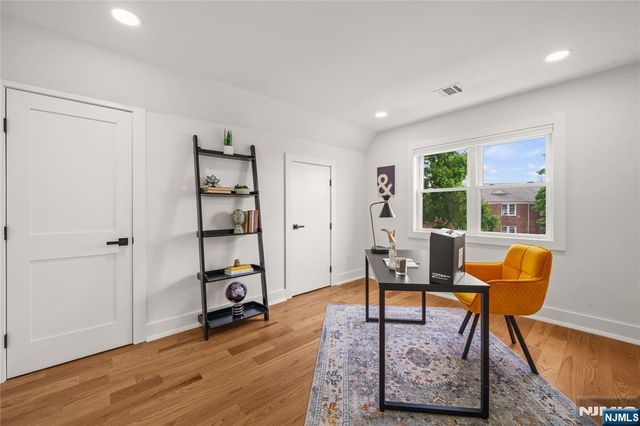 10 Marilyn Place, Clifton, NJ 07011