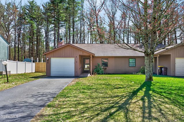 73 Pepper Bush Place, Malta, NY 12020