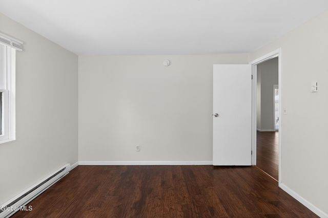 73 Pepper Bush Place, Malta, NY 12020