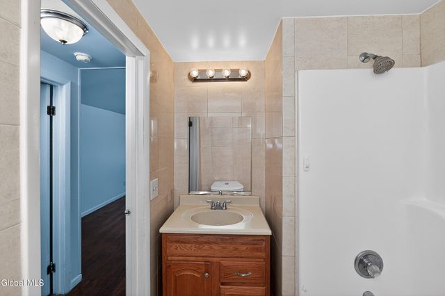 73 Pepper Bush Place, Malta, NY 12020