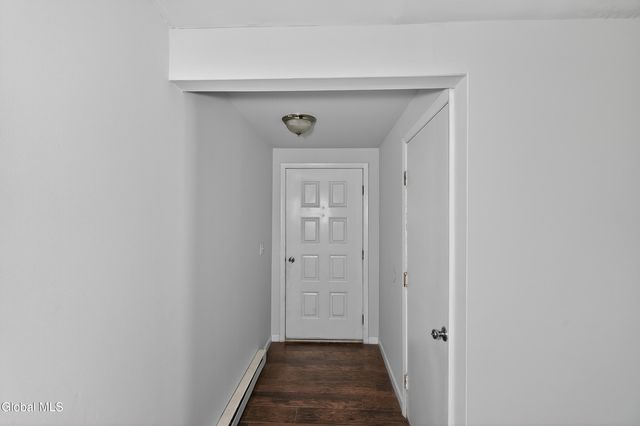 73 Pepper Bush Place, Malta, NY 12020