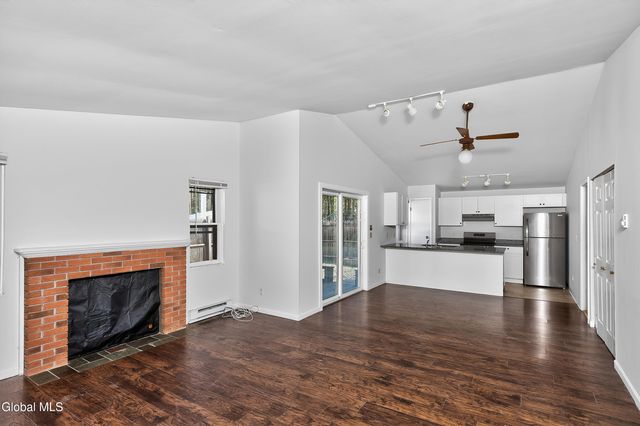 73 Pepper Bush Place, Malta, NY 12020