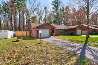 73 Pepper Bush Place, Malta, NY 12020