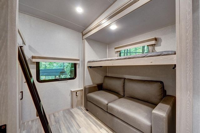 52 25th Street, Ellijay, GA 30540