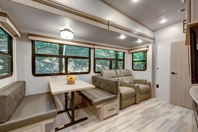 52 25th Street, Ellijay, GA 30540