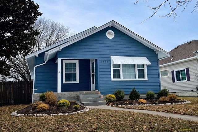 1811 Andrews, Winfield, KS 67156