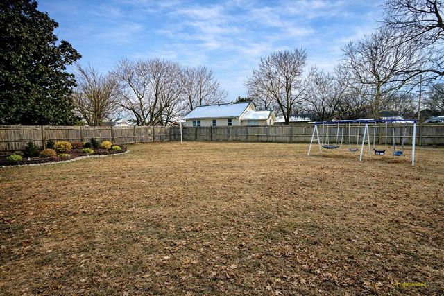 1811 Andrews, Winfield, KS 67156