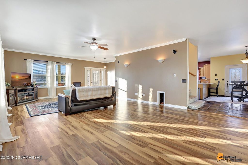 3945 E Country Field Circle, Wasilla, AK 99654