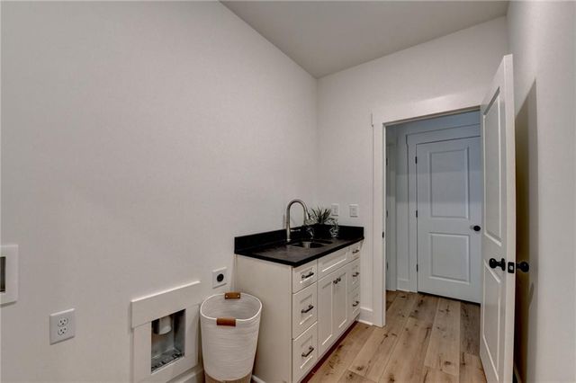 1215 Park Hill Drive, Gainesville, GA 30501