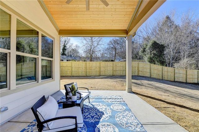 1215 Park Hill Drive, Gainesville, GA 30501